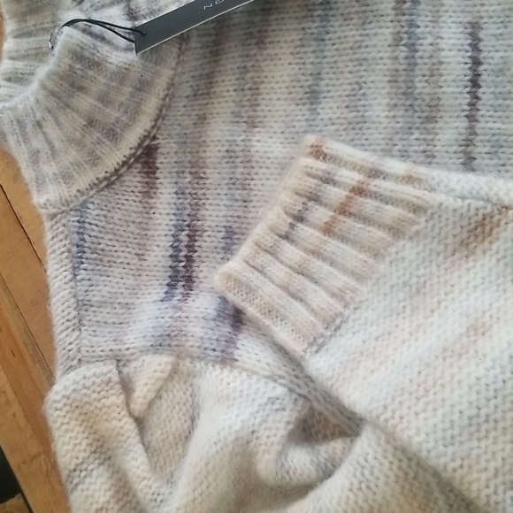 H by Halston NWT Sweater - Picture 4 of 4